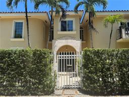 Picture of 3185 Washington St, Miami, FL 33133