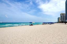 Picture of 17275 Collins Ave # 1012, Sunny Isles Beach, FL 33160