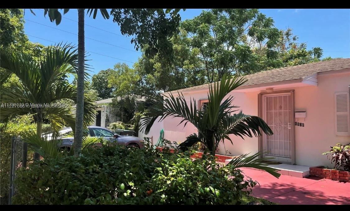 Picture of 6530 SW 58Th Ave, South Miami, FL 33143