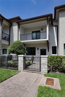 Picture of 4962 NW 83Rd Path # 4962, Doral, FL 33166