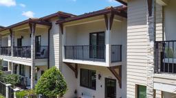 Picture of 4962 NW 83Rd Path # 4962, Doral, FL 33166