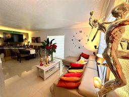 Picture of 6977 SW 115Th Pl # B33, Miami, FL 33173