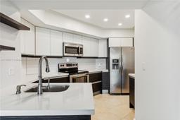 Picture of 16699 Collins Ave # 3602, Sunny Isles Beach, FL 33160