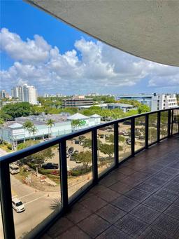 Picture of 2301 SW 27Th Ave # 802, Miami, FL 33145