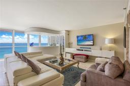 Picture of 16445 Collins Ave # 1426, Sunny Isles Beach, FL 33160