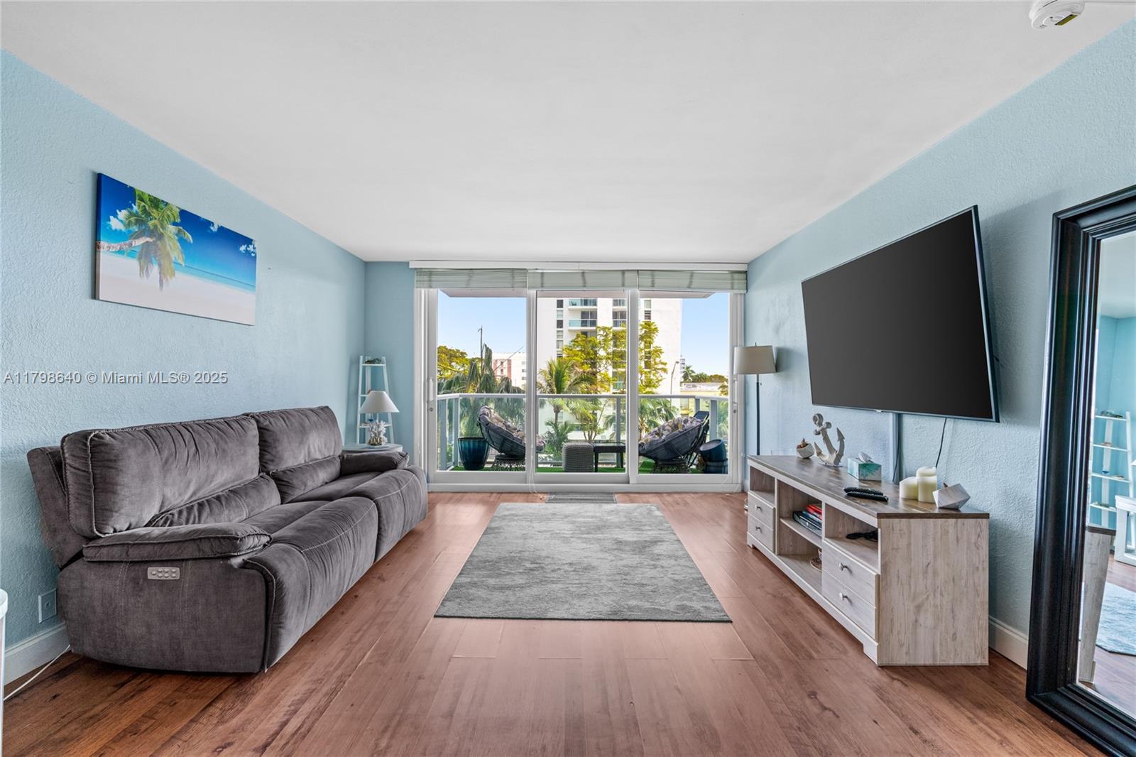 Picture of 1000 West Ave # 308, Miami Beach, FL 33139