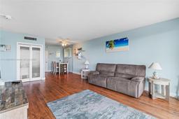 Picture of 1000 West Ave # 308, Miami Beach, FL 33139