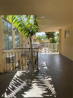 Picture of 441 Collins Ave # 24, Miami Beach, FL 33139