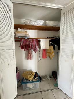 Picture of 441 Collins Ave # 24, Miami Beach, FL 33139