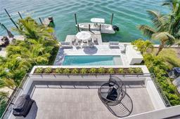 Picture of 1930 Bay Dr # 1, Miami Beach, FL 33141