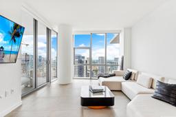Picture of 851 NE 1St Ave # 4011, Miami, FL 33132