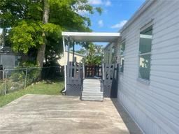 Picture of 19800 SW 180Th Ave Unit 454, Miami, FL 33187