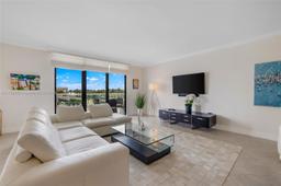 Picture of 9801 Collins Ave # 5S, Bal Harbour, FL 33154