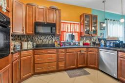Picture of 261 NE 41St St, Oakland Park, FL 33334