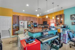 Picture of 261 NE 41St St, Oakland Park, FL 33334