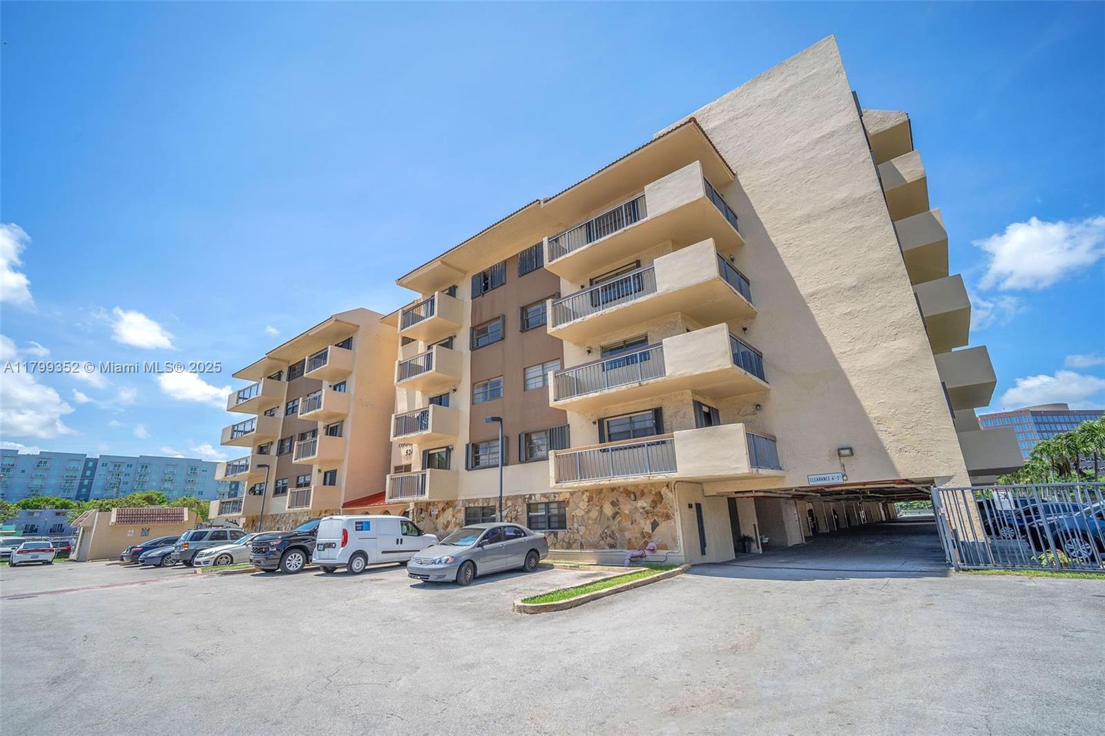 Picture of 5249 NW 7Th St # 109, Miami, FL 33126