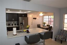 Picture of 11210 Applegate Cir # 11210, Boynton Beach, FL 33437
