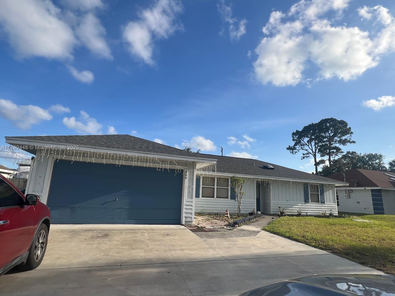Picture of 1290 SW Century Ave, Port St. Lucie, FL 34953