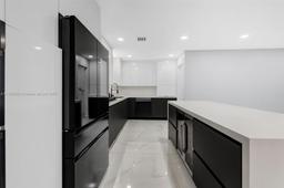 Picture of 241 N 68Th Ave, Hollywood, FL 33024