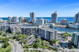 Picture of 600 Parkview Dr # 516, Hallandale Beach, FL 33009