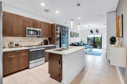 Picture of 8301 NW 41St St # 305, Doral, FL 33166
