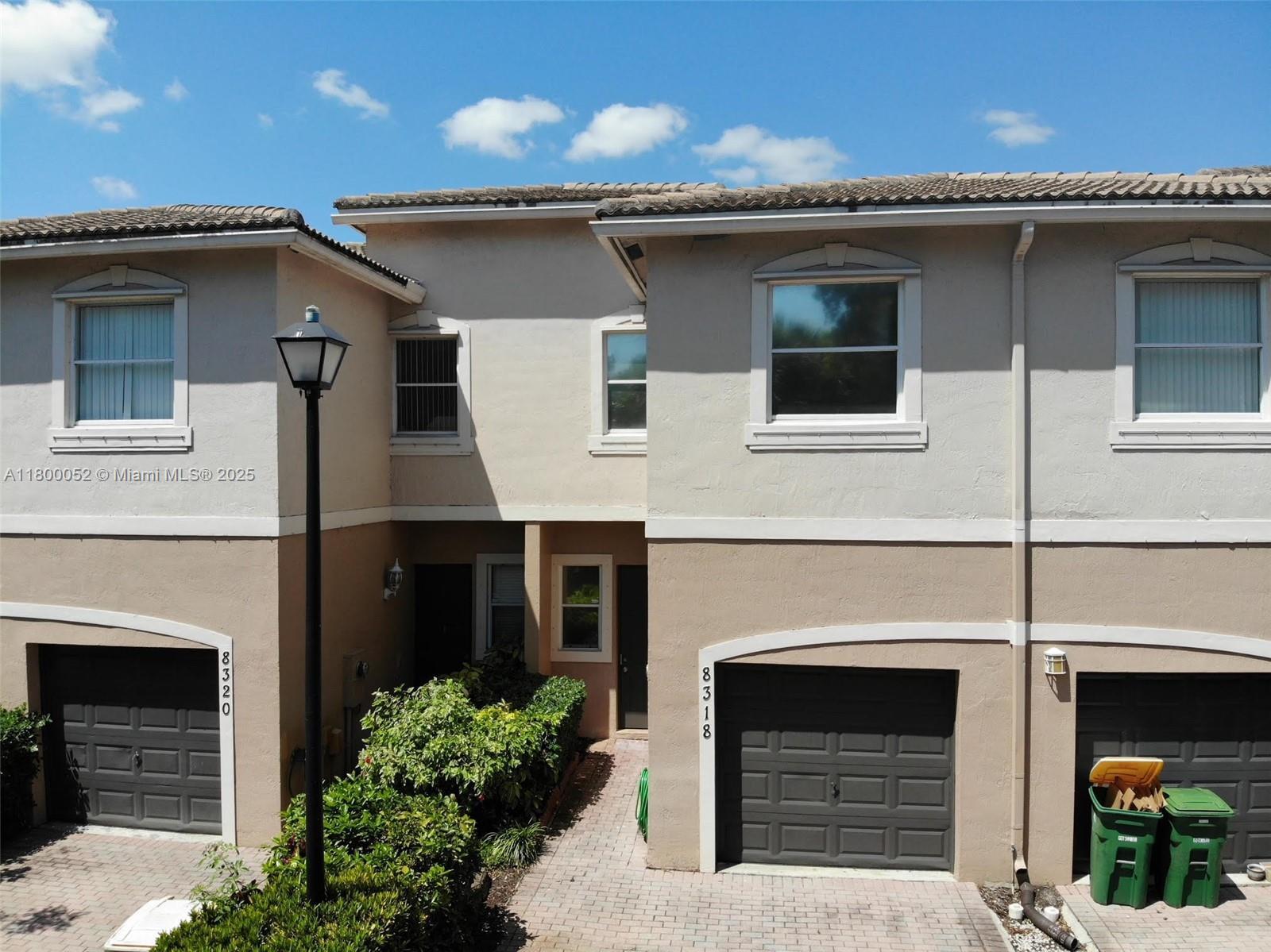 Picture of 8318 Lagos De Campo Blvd, Tamarac, FL 33321