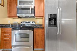 Picture of 7350 SW 89Th St # 1702S, Miami, FL 33156