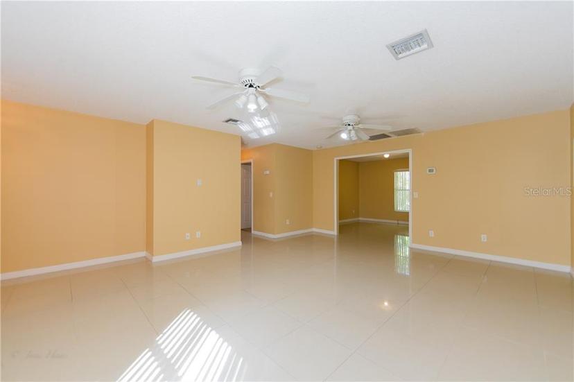 Picture of 5025 E Lake Mary Boulevard