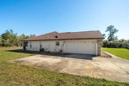 Picture of 10181 SW 46 Court, Ocala, FL 34476