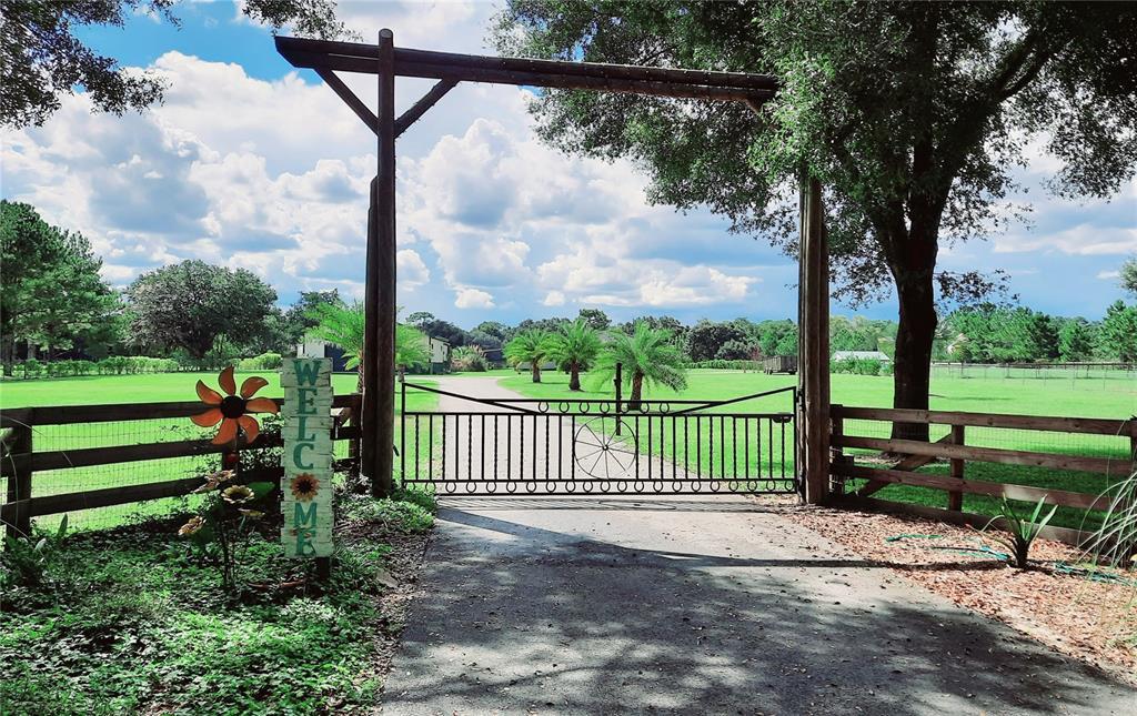 Picture of 14012 S Magnolia Avenue, Ocala, FL 34473