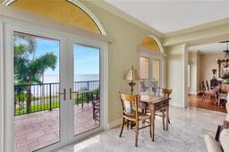 Picture of 2419 Bayshore Boulevard Unit 3N, Tampa, FL 33629