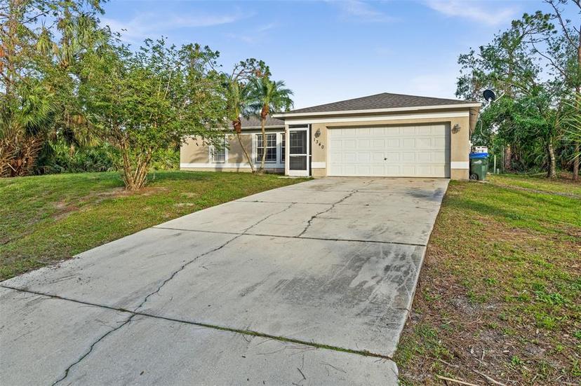 Picture of 1340 Papillon Street