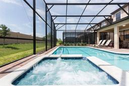 Picture of 1502 Moon Valley Drive, Davenport, FL 33896