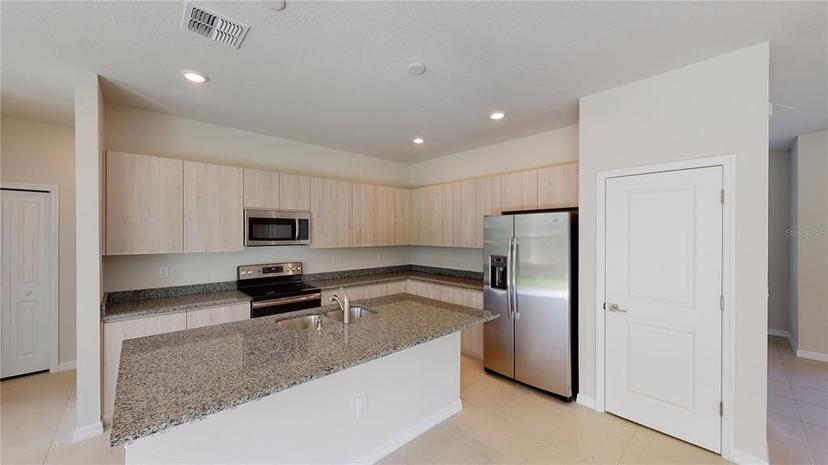Picture of 720 Montana Avenue Se, Palm Bay FL 32909