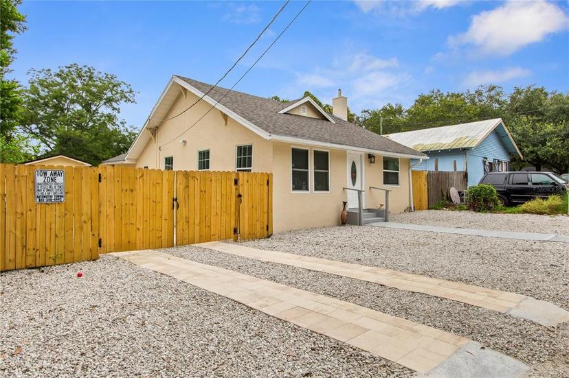 Picture of 8514 N Mitchell Avenue, Tampa FL 33604