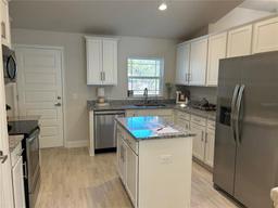 Picture of 593 Azure Road, Venice, FL 34293
