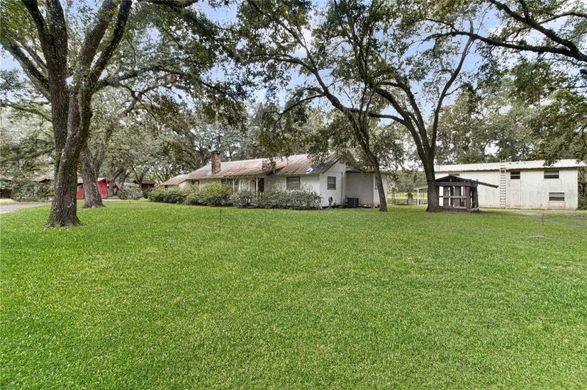 Picture of 3350 NE 125Th Terrace Road, Silver Springs FL 34488