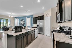 Picture of 5288 Oakbourne Ave, Davenport, FL 33837