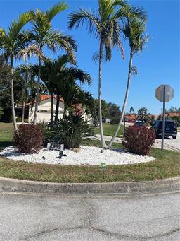 Picture of 4989 Clubview Court E, Bradenton, FL 34203