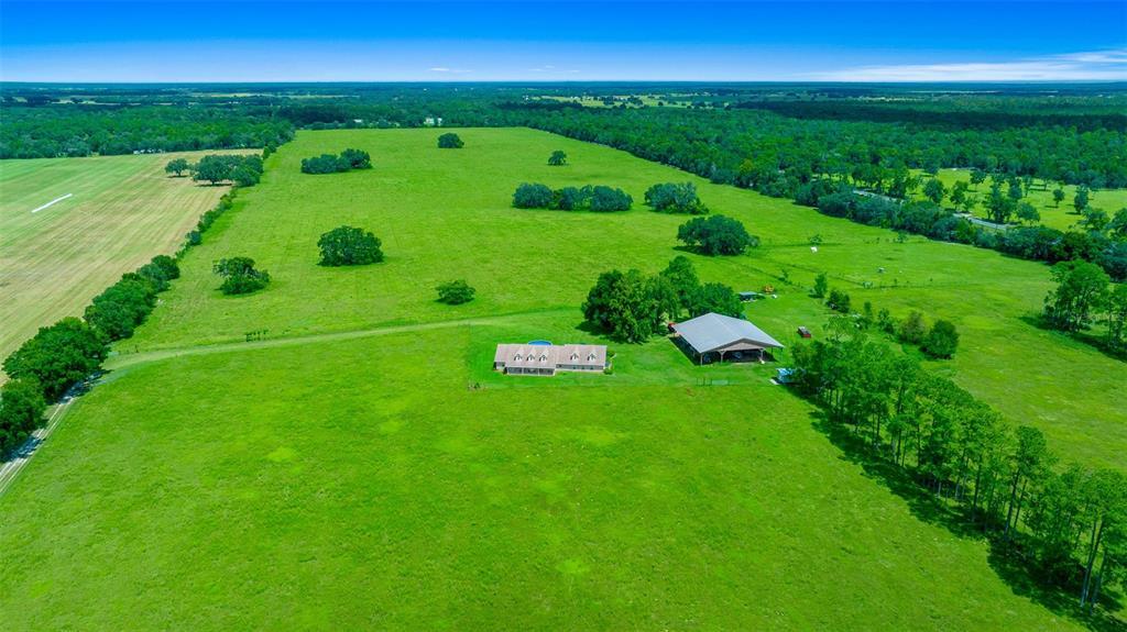 Picture of 19355 SW 25Th Place, Dunnellon, FL 34431