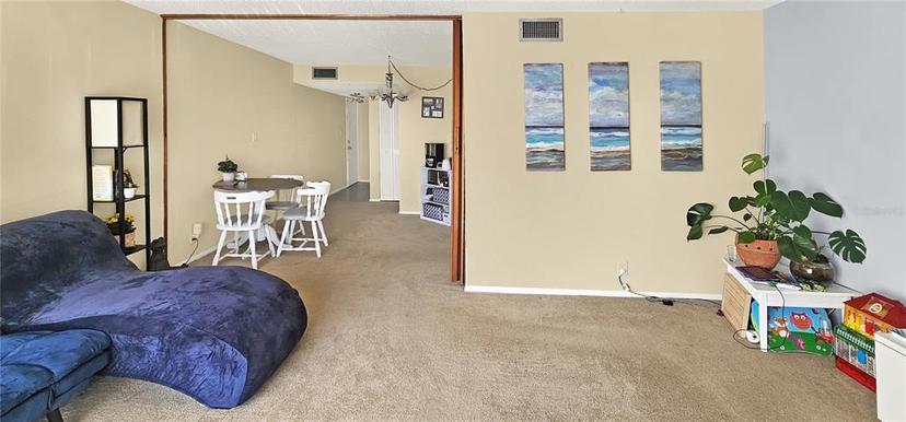 Picture of 2763 Woodgate Lane Unit 307, Sarasota FL 34231