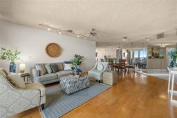 Picture of 5940 Pelican Bay Plaza S Unit 1204, Gulfport, FL 33707