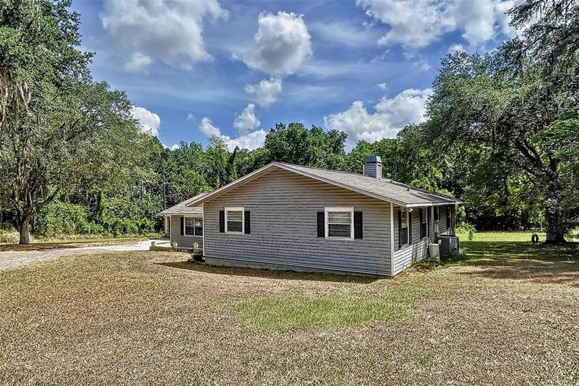 Picture of 13102 Curley Rd, Dade City FL 33525
