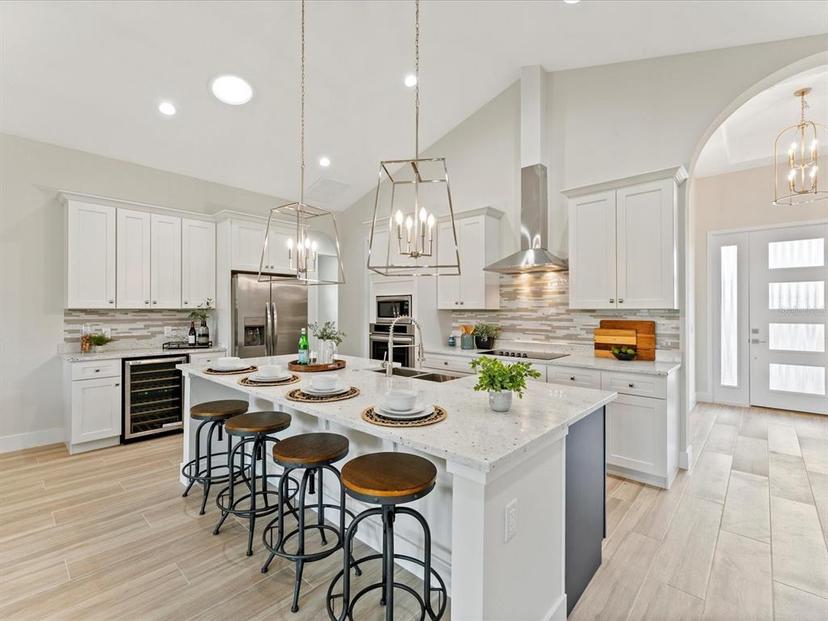 Picture of 544 Waterfern Trail Drive, Auburndale FL 33823