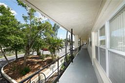 Picture of 4154 57Th Street N Unit 272, Kenneth City, FL 33709