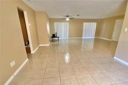 Picture of 10401 Larissa Street, Orlando, FL 32821