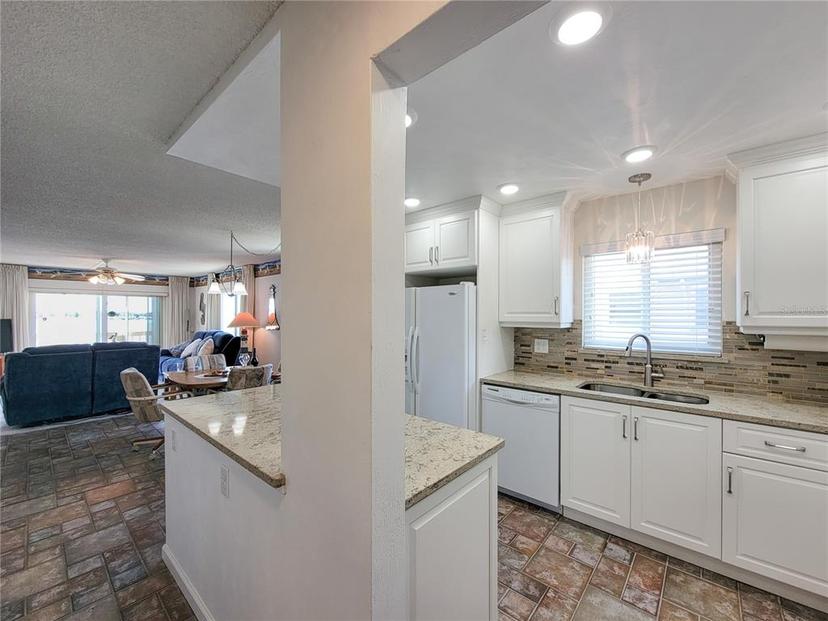 Picture of 3606 S Peninsula Drive Unit 301, Port Orange FL 32127