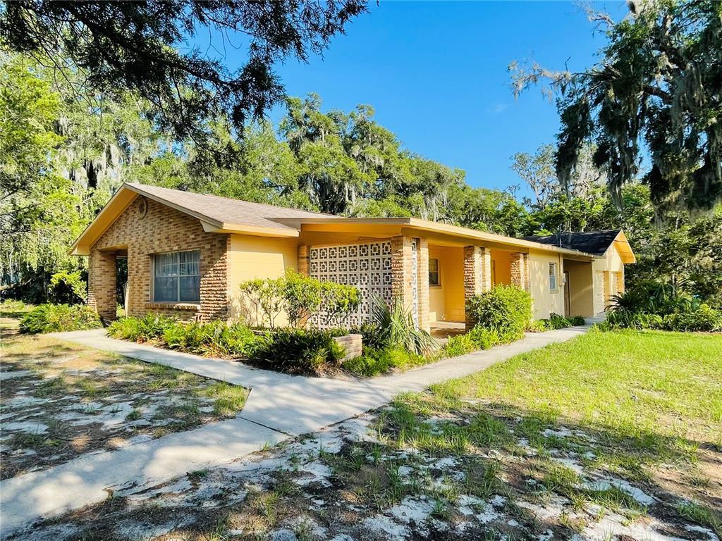Picture of 250 W New York Avenue, Orange City, FL 32763