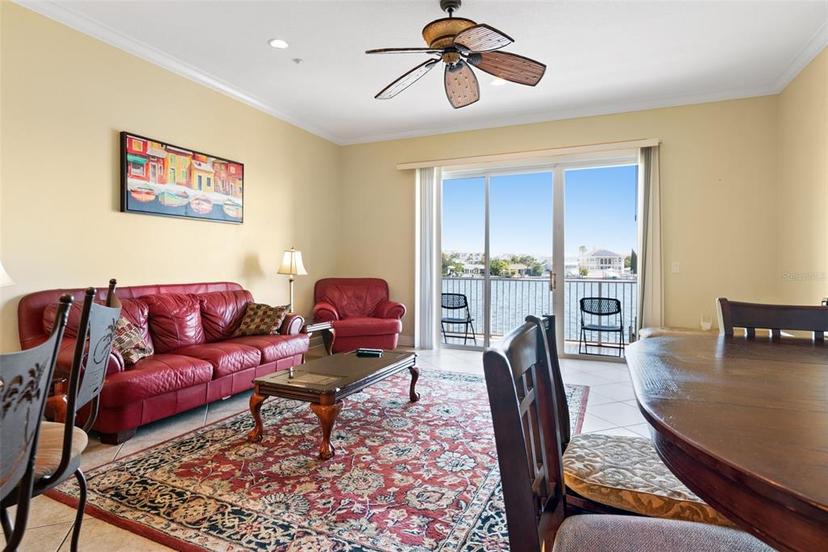 Picture of 620 Bayway Boulevard Unit 3
