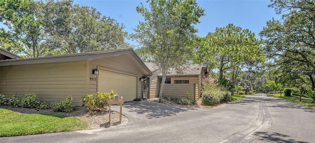 Picture of 4575 Chandlers Forde Unit 46, Sarasota, FL 34235